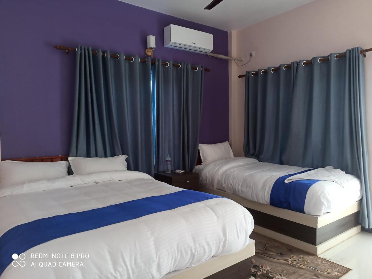 Hotel Namo Buddha Sauraha Kültér fotó